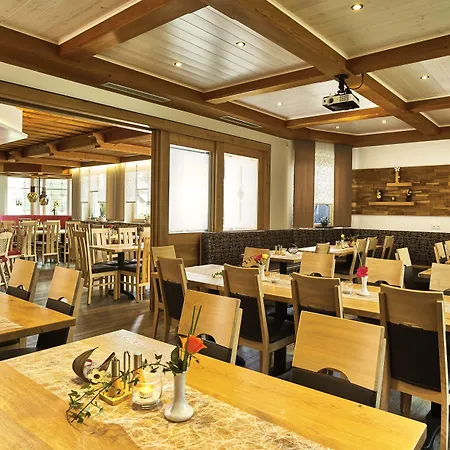 Landgasthof Schmalhofer אורחן 3*
