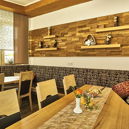 Landgasthof Schmalhofer אורחן 3*
